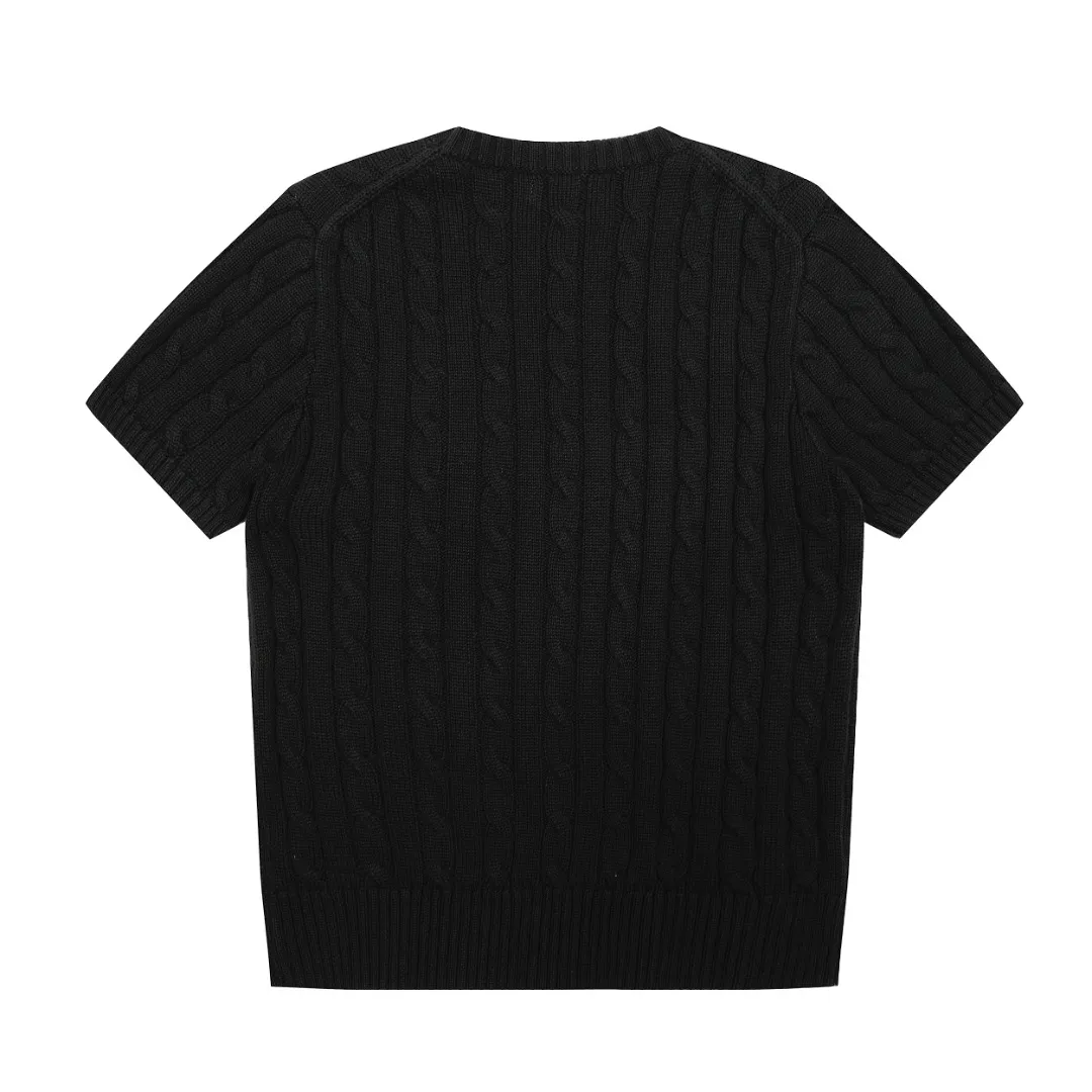 P154 💰 "Top quality" Style number: DS222# (not off the shelves all year round) [Ralph Lauren round neck pocket style solid color pony embroidered logo knitted short sleeves] ✅Ralph Lauren Ralph Lauren classic basic pocket all-match style goddess knitted short sleeves for all seasons ✅Main supplier platform live broadcast Wholesale entity Replenish when out of stock Not off the shelf ✅ZP quality 1:1 version Scan the code to enter the GF website Counter quality ✅Details and quality are the only one in Guangzhou. Imported quality cotton yarn, focusing on high-end, cost-effective, good quality needless to say. ✅The version is restored to the original order. The maximum size can be worn up to 160 pounds. Loose, comfortable and stress-free. ✅The upper body is simple and easy to match. A must-have for goddess ootd. Good-looking clothes are never picky. A must-have in the goddess’ wardrobe. Size: S-XL. Color: White, almond, purple, orange, gray, yellow, black, khaki, pink, navy, rose, green. Chinese red olive green light blue white label light blue blue label